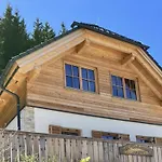 Ahorn Mountainlodge * Donnersbachwald