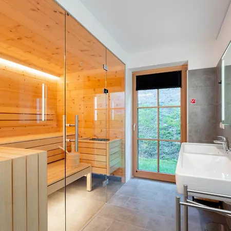 Ahorn Mountainlodge Chalet *