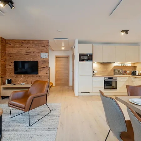 Ahorn Mountainlodge Chalet *