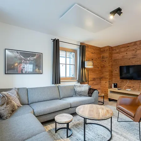 Ahorn Mountainlodge Chalet *